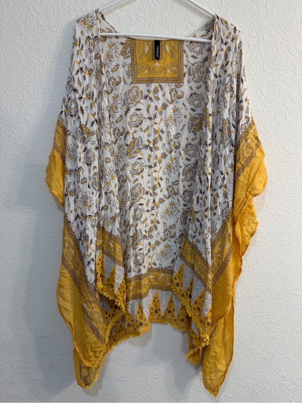 torrid White and Mustard Floral Bandana Kimono